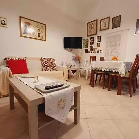 Irinis House Prázdninový dům *